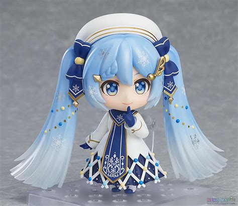 Exclusive Vocaloid 2 Snow Miku Glowing Snow Ver Nendoroid No1539