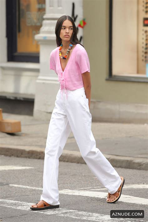 GRACE VALENTINE Nude AZNude