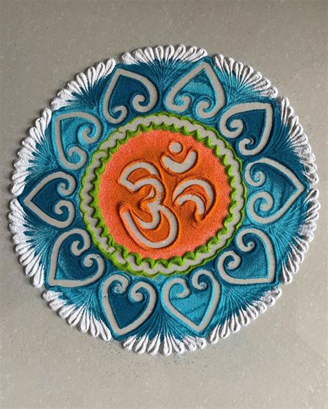 Best Holi Rangoli Designs You Have To Check Out To Design Your House ...