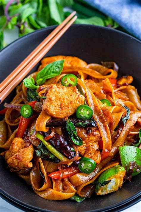 Easy Thai Drunken Noodles Pad Kee Mao Better Than Takeout