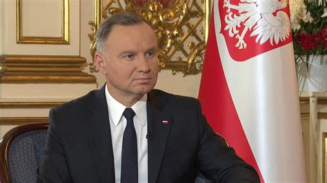 Prezydent Andrzej Duda w rozmowie z Marcinem Wroną z Faktów TVN o