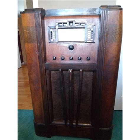 Large Wooden Antique General Electric Radio Mo F 127 28l X 14d X 43t