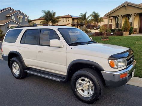 2000 Toyota 4Runner SR5 | New Old Cars