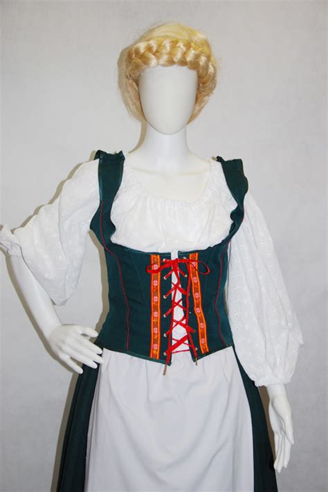 БАВАРСКИЕ НАЦИОНАЛЬНЫЕ КОСТЮМЫ В МОСКВЕ. Прокат баварских народных ...