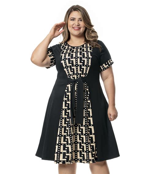 Roupa Plus Size Feminina Elegante - 8 Dicas de Moda Plus Size para um Guarda-Roupa Elegante