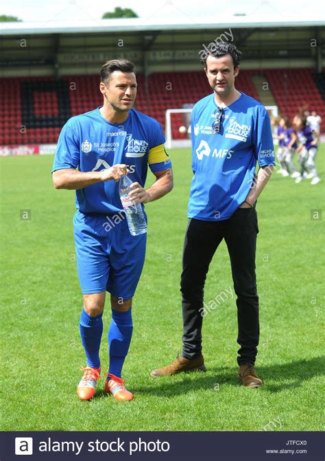 Mark Wright. Mark Wright plays football against Spurs legends in Stock Photo: 152774104 - Alamy