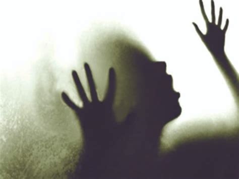 Husband Kidnapped Wife Along With His Friends Nude In Car Roamed City