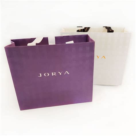 Custom Hot Stamping Paper Bag With Silk Ribbon Handle Bavora