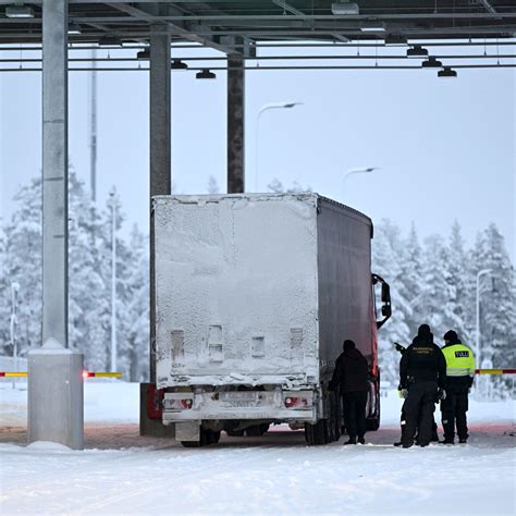 Finland to Close the Last Border Crossing With Russia for Two Weeks ...