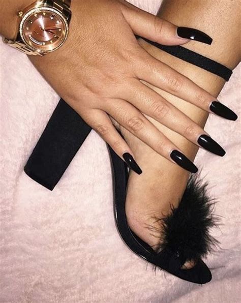 Pinterest Xokikiiii Squoval Nails Dark Nails Nail Shapes