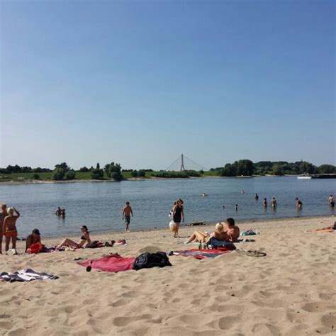 Himmelgeister Strand Strand In Dusseldorf