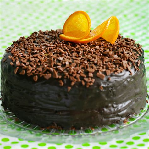 Chocolate Cake With Ganache Glaze Recipe