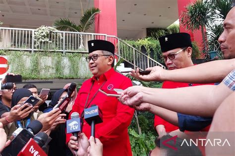 PDIP Bidik Kerja Sama Dengan Golkar PAN PKB Dan Perindo ANTARA