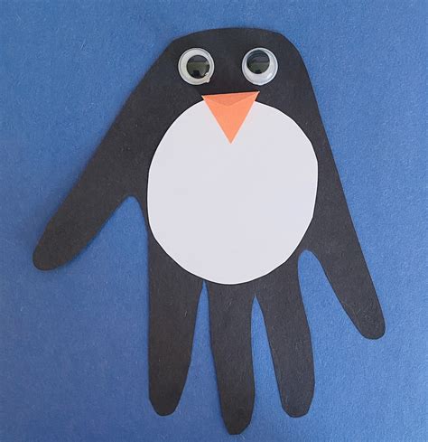 Easy Crafts for Kids: Handprint Penguin | Early Education Zone