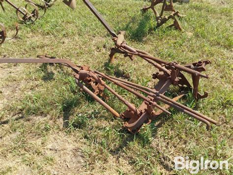 McCormick/I-H Cultivator Parts BigIron Auctions