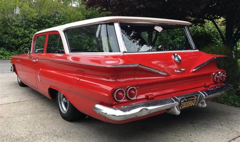 Pick of the Day: Two-door 1960 Chevy station wagon | Station wagon, Station wagon cars, Wagon cars