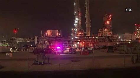 Texas Chemical Plant Leak Leaves 2 Dead 30 Hospitalized 5 Eyewitness News