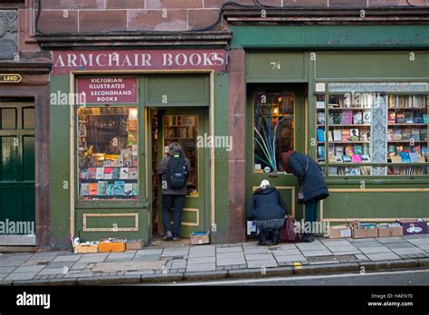 Armchair Books Edinburgh Hi Res Stock Photography And Images Alamy