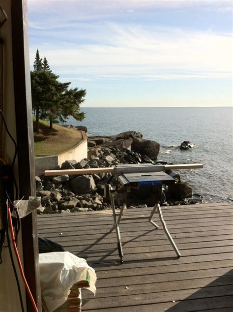 Building a Lake Superior sauna for a guy who'se not afraid to live