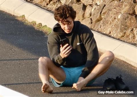 Shawn Mendes New Shirtless Hot Body Beach Photos Gay Male Celebs