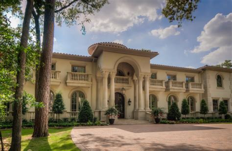 Mediterranean Mansion In Houston Tx With Amazing Foyer Homes Of The