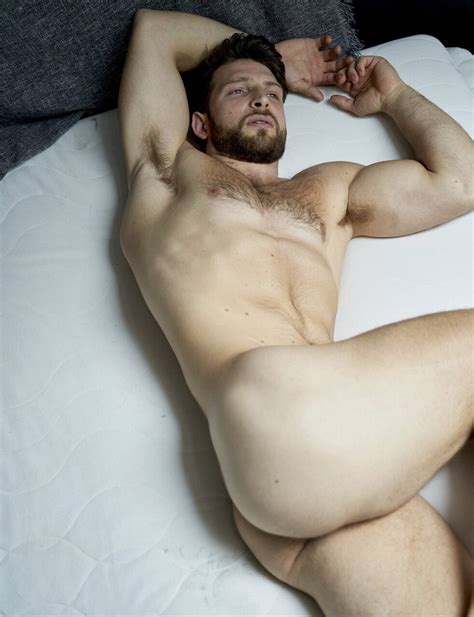 So You Definitely Want Konstantin Resch Naked