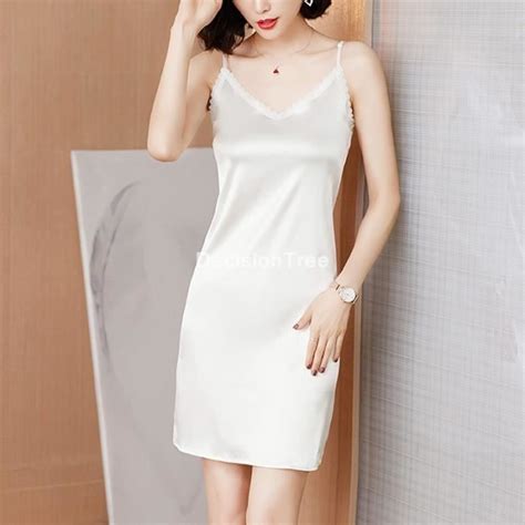 Ensemble de lingerie MARQUE Robe longue à bretelles Couleur unie Jupon moulant