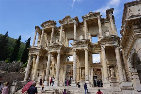 Biblioteca Uma De Celsus Das Estruturas As Mais Bonitas Em Ephesus No