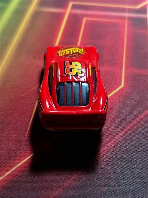 Mattel Disney Lightning Mcqueen Pixar Diecast, Hobbies & Toys, Toys ...