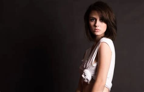 Wallpaper look girl brunette for mobile and desktop section девушки resolution x