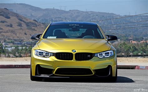 Austin Yellow BMW F82 M4 Build By EAS Coming Up Nicely