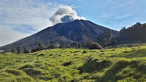 Nueva Erupci N Del Volc N Turrialba Supera Los Metros De Altura