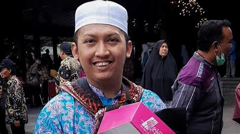 Kisah Haru Nakata Jadi Calon Haji Termuda Asal Solo Karena Gantikan