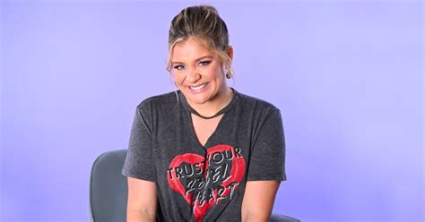 Lauren Alaina Shares Her Fashion And Travel Must Haves