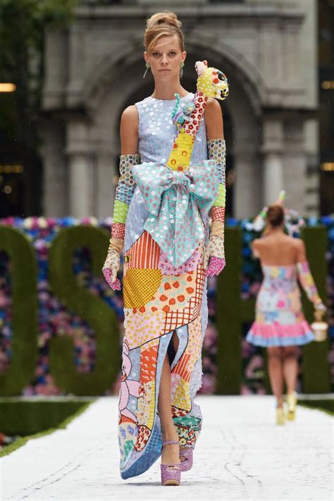 Moschino Spring Ready To Wear Collection Fashion Fashion Show