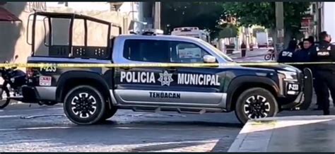 Matan a balazos a policía municipal en Tehuacán mientras custodiaba una