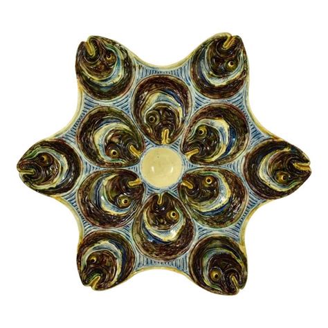 French Barbotine Palissy Majolica Fish Head Star Shaped Oyster Plate