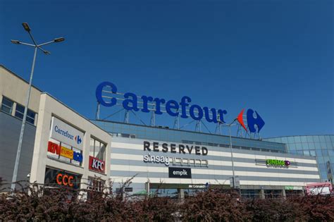 Kto jest właścicielem Carrefour Polska Swyft