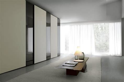 Подвесные итальянские системы Bortoluzzi и Hettich для шкафов-купе ...