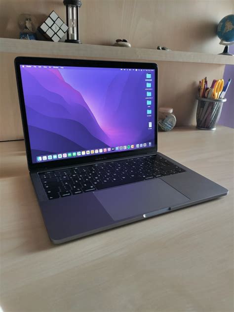 Macbook Pro 2019 Touch Bar MacBook Insomnia Gr