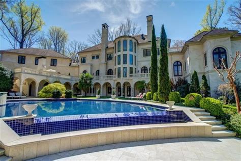 Inside Cardi B And Offset’s $5 Million Extravagant Mansion in Atlanta ...