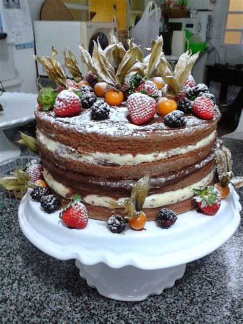 Comemore Bolos Decorados Naked Cake