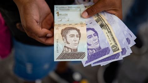 BCV reporta devaluación de 5 del bolívar frente al dólar en julio