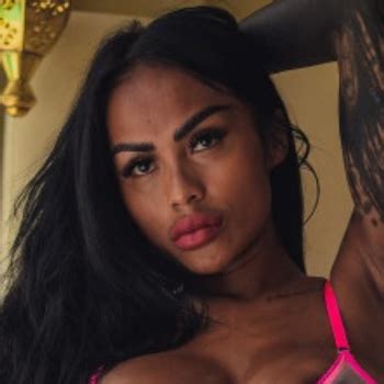 Elle Price Babe Page Watch This Pornstar On FreeOnes