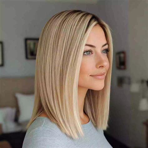 Blunt Bob Haircut 2026: The Sharp Bob That Looks Expensive