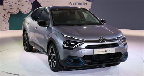 Article similaire à Citroën ë C4 X 2022 la nouvelle berline