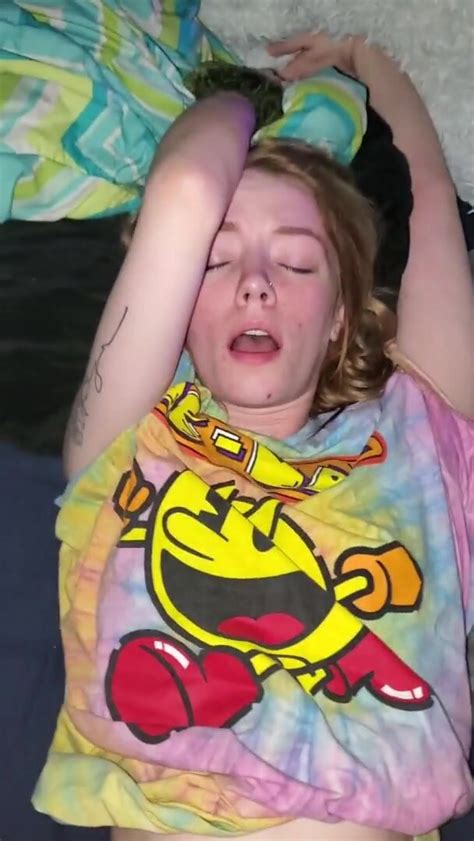 Naughty Sister Lets Him Fuck Her Without A Condom And Cums On Her Face Cnn Amador