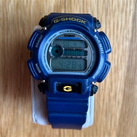 Casio Accessories Preowned Casio G Shock Blue Model 952 Water Resistant 200 Meters Watch