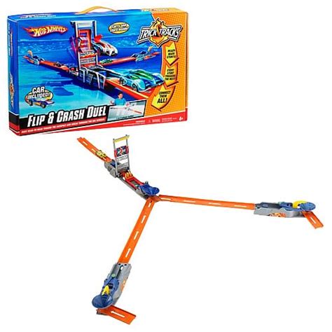 Hot Wheels Trick Tracks Flip And Crash Duel Playset Mattel Hot Wheels Playsets At