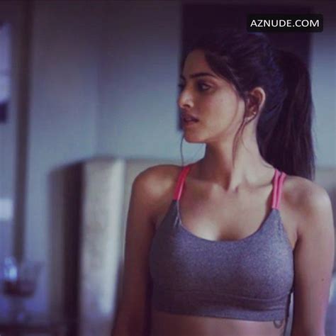 SAPNA PABBI Nude AZNude